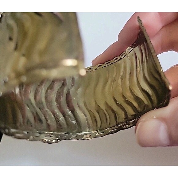 Natural Prehnite Statement Wide Cuff Bangle Bracelet Brass Tone - Picture 6 of 9